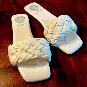 Vince Camuto Shoes | White Leather Flat Braided Sandals | Size 8M